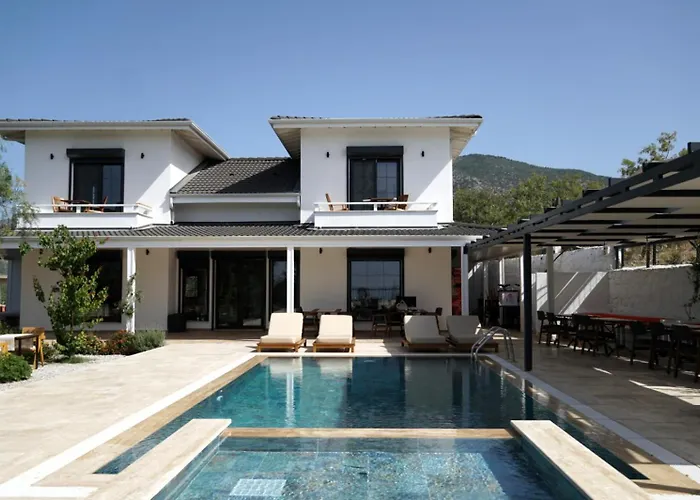 Tulu Datca Yaka (Mugla)